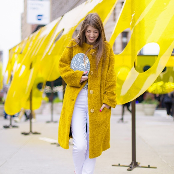 Studio DIY December 2018 Disco Ball Clutch - Picture 2 of 3